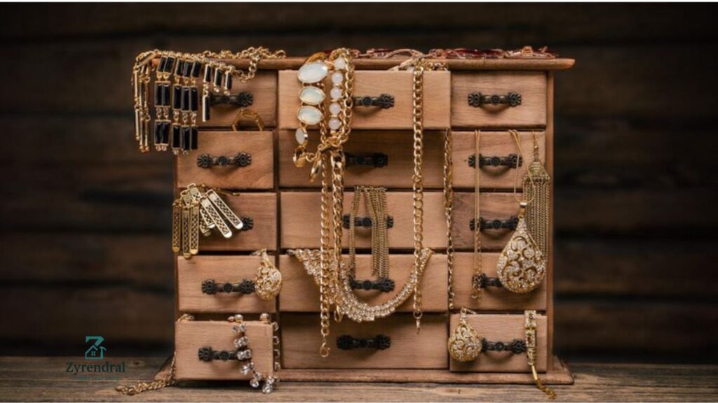 Keeping Your Jewelry Safe at Home